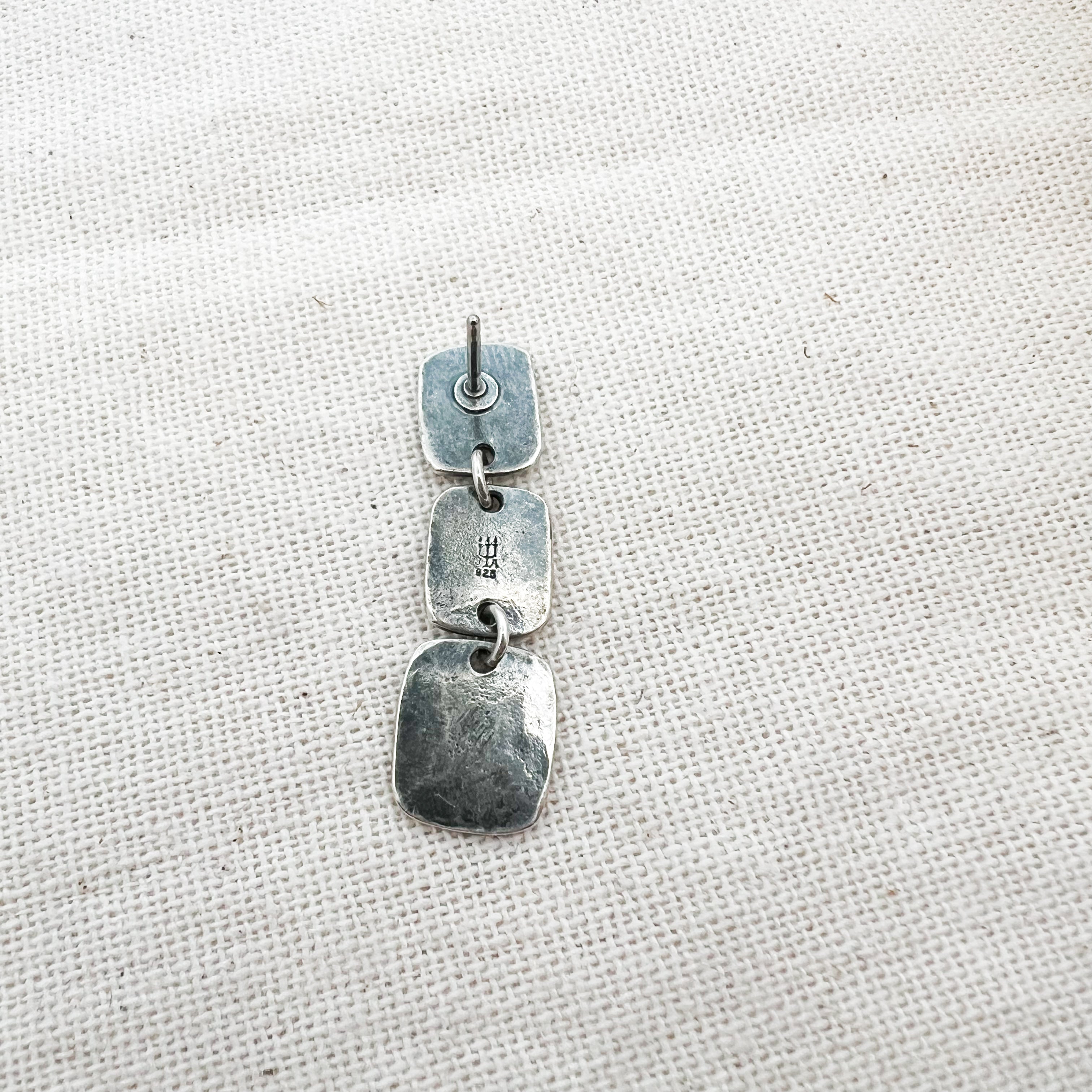 Retired James Avery Hammered Square Dangle Earrings