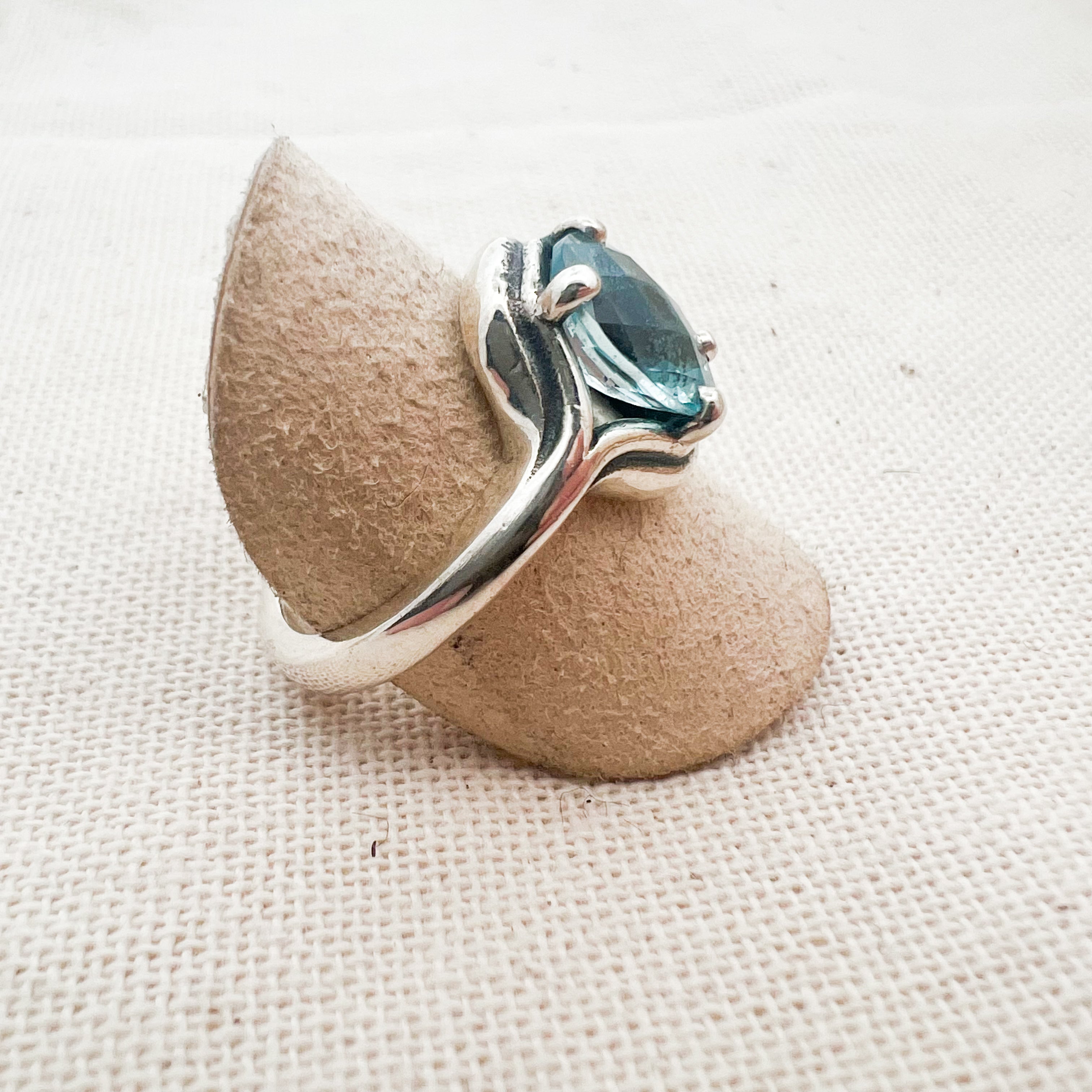 Retired James Avery Blue Topaz Adriana Ring Size 7.75