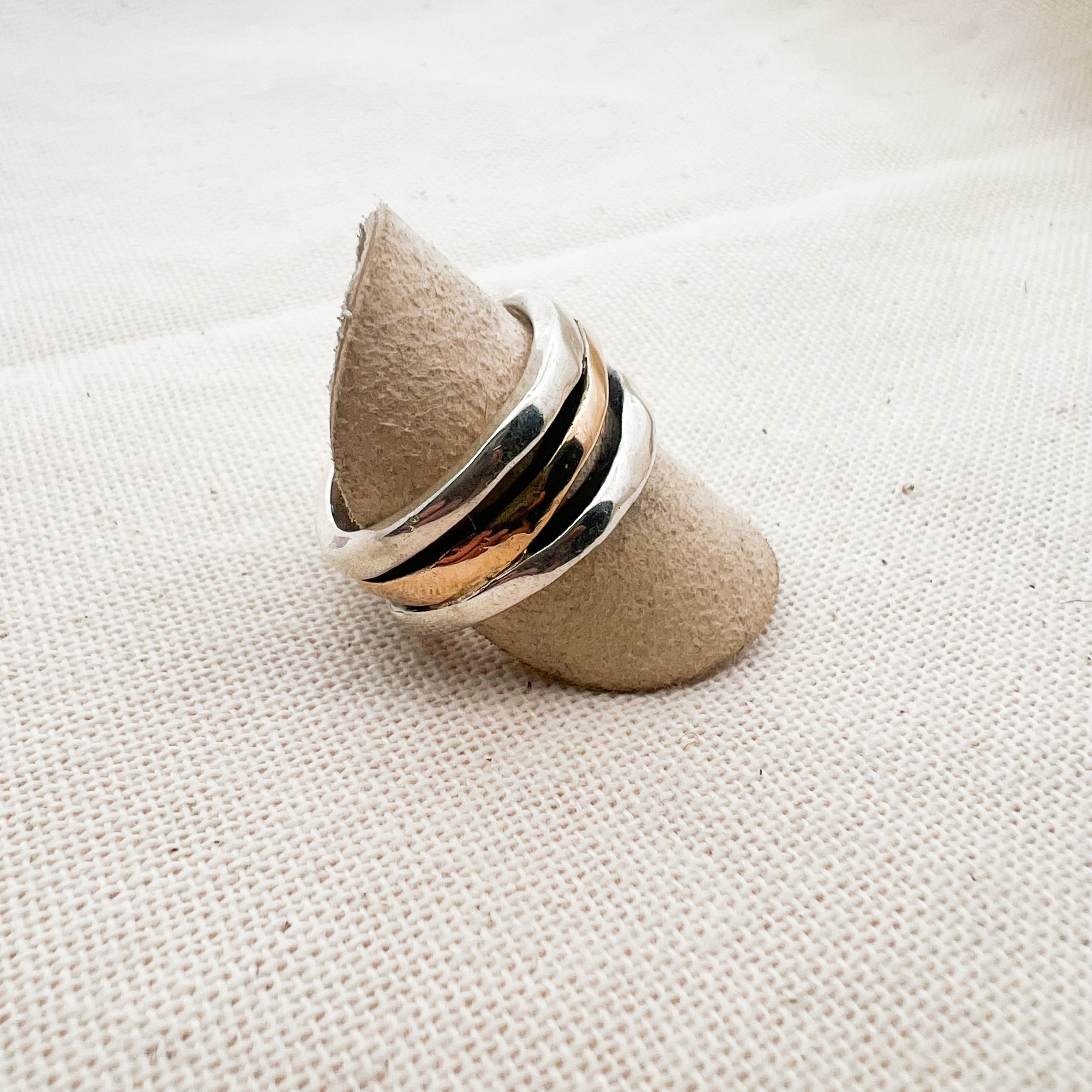 Retired James Avery Two Tone Stacked Ring Size 6